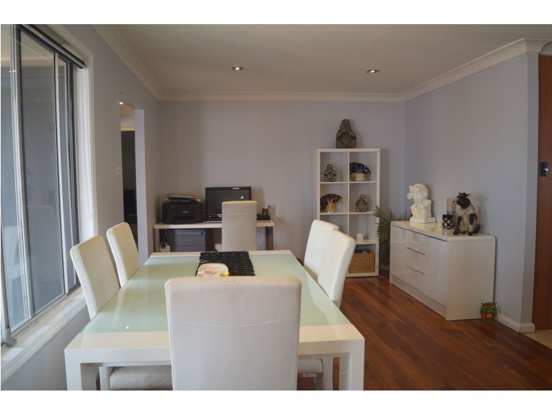 23 Tenth Street, Weston NSW 2326