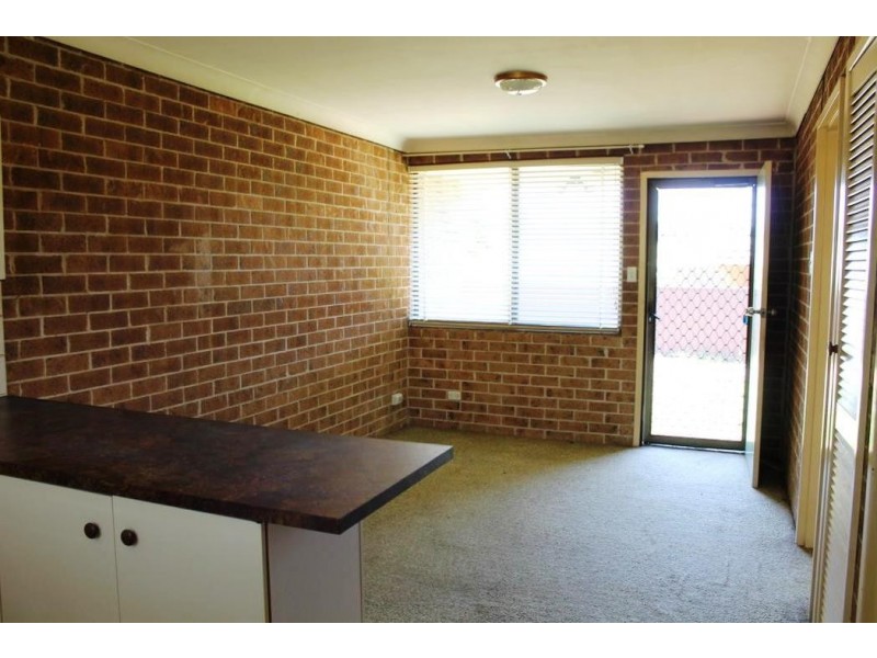3/7 Kanowna Ave, Cessnock NSW 2325