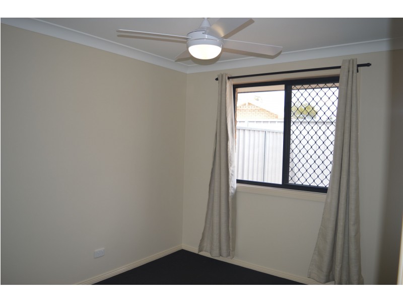 2/304 Maitland Road, Cessnock NSW 2325