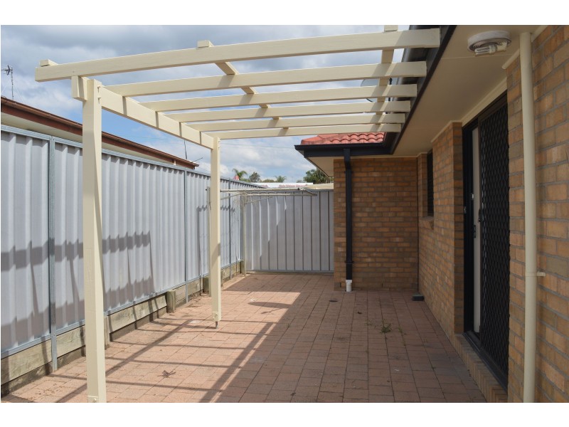2/304 Maitland Road, Cessnock NSW 2325
