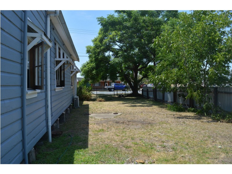 19 Mount View Road, Cessnock NSW 2325