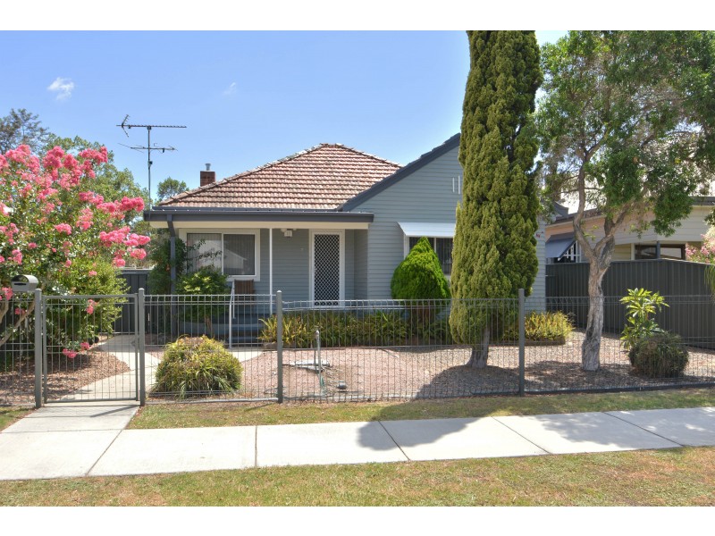 7 West Avenue, Cessnock NSW 2325