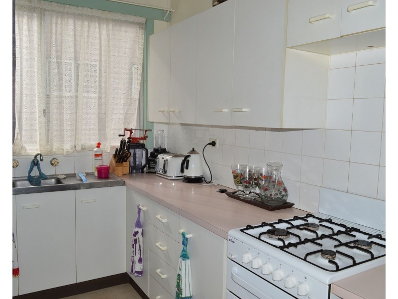 24 Boomerang Street, Cessnock NSW 2325