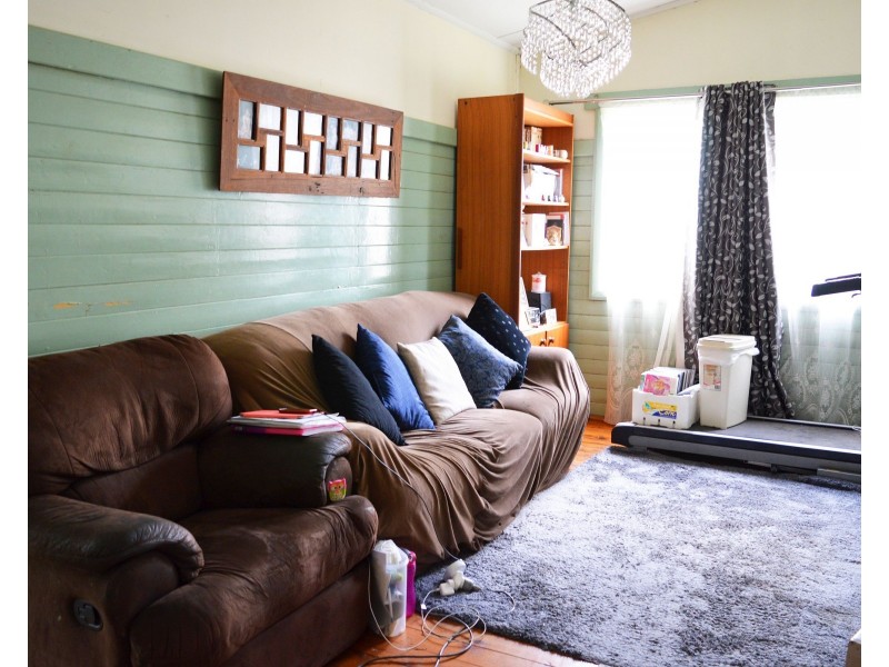 24 Boomerang Street, Cessnock NSW 2325