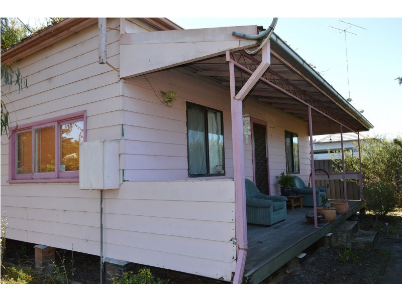 6 Vernon Street, Cessnock NSW 2325