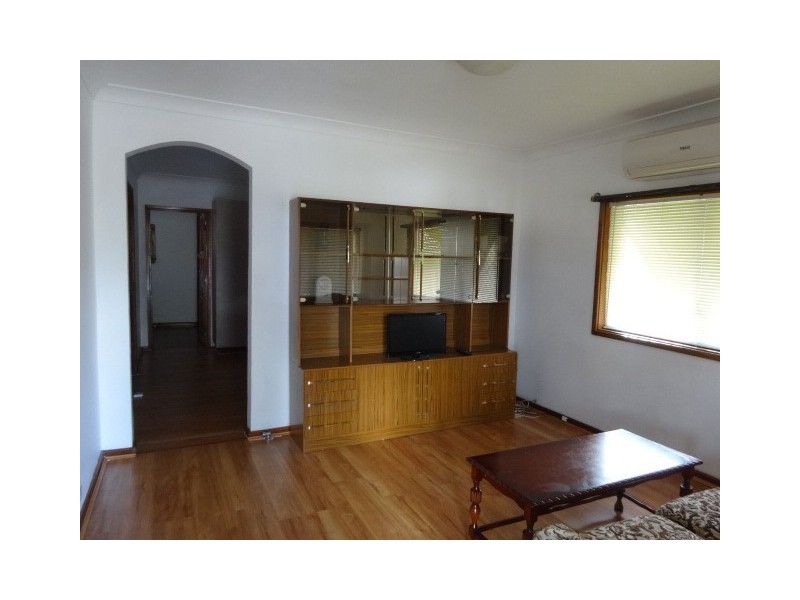 44 Daniel Street, Cessnock NSW 2325