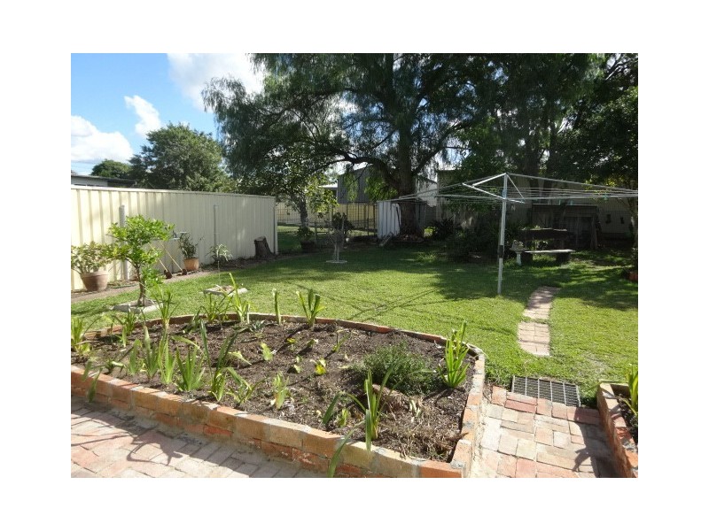44 Daniel Street, Cessnock NSW 2325