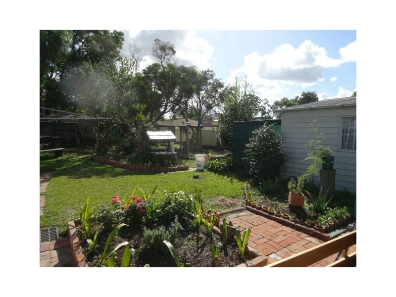 44 Daniel Street, Cessnock NSW 2325