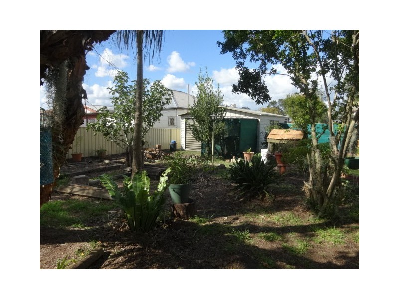 44 Daniel Street, Cessnock NSW 2325