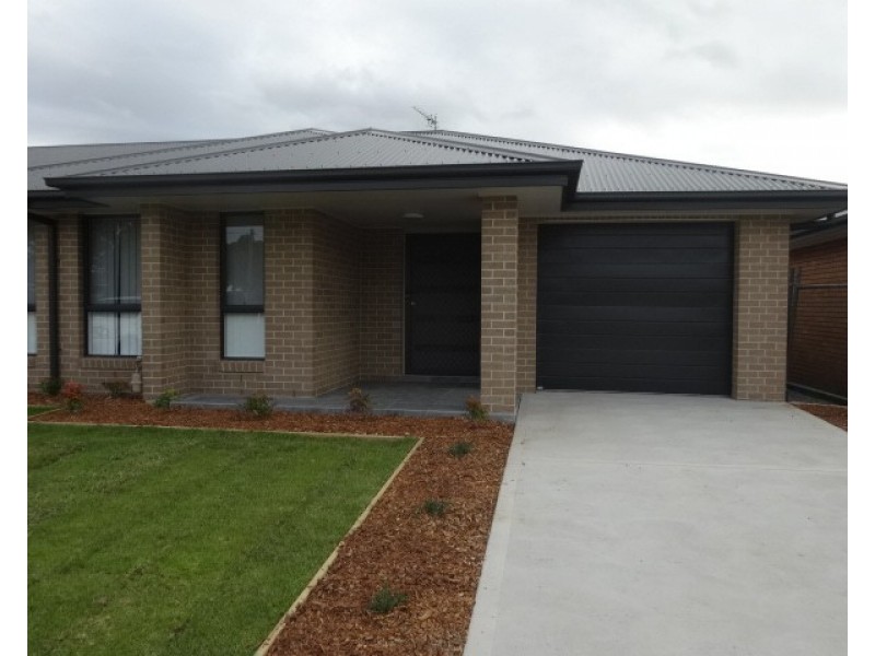 1/3a Curry St, Aberdare NSW 2325