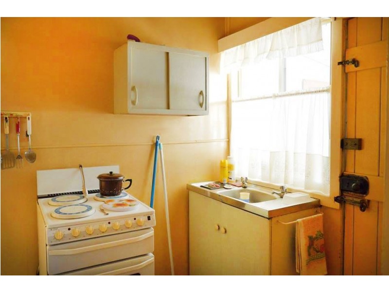 6 Mount View Road, Cessnock NSW 2325