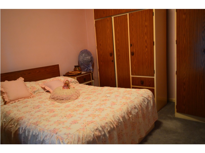 6 Mount View Road, Cessnock NSW 2325