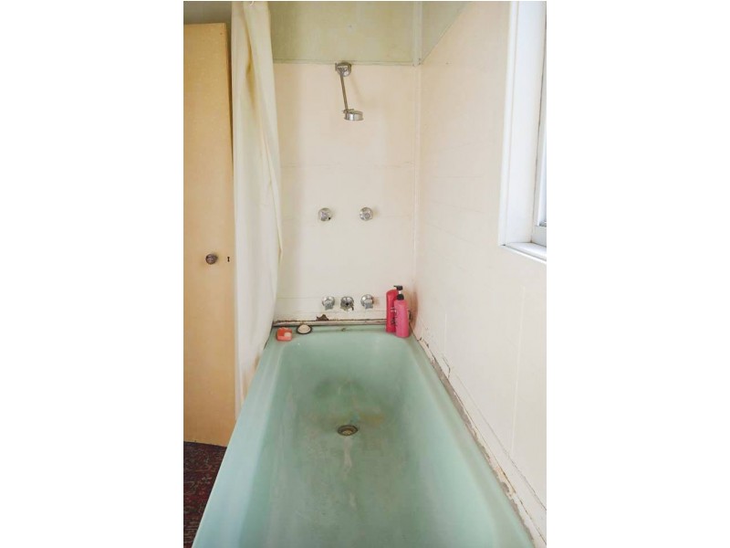 6 Mount View Road, Cessnock NSW 2325