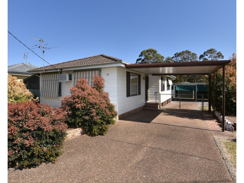 57 Macquarie Avenue, Cessnock NSW 2325
