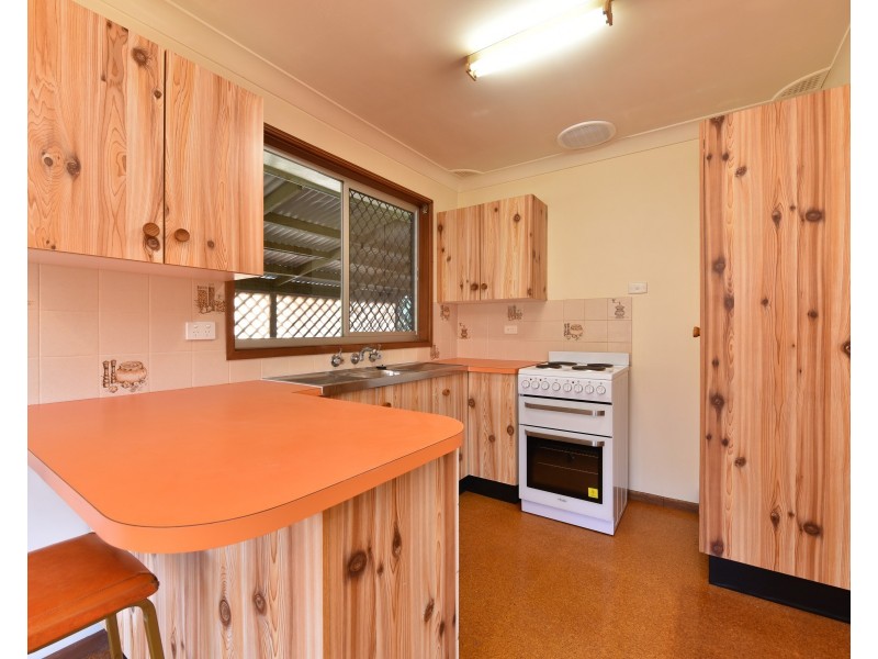 57 Macquarie Avenue, Cessnock NSW 2325