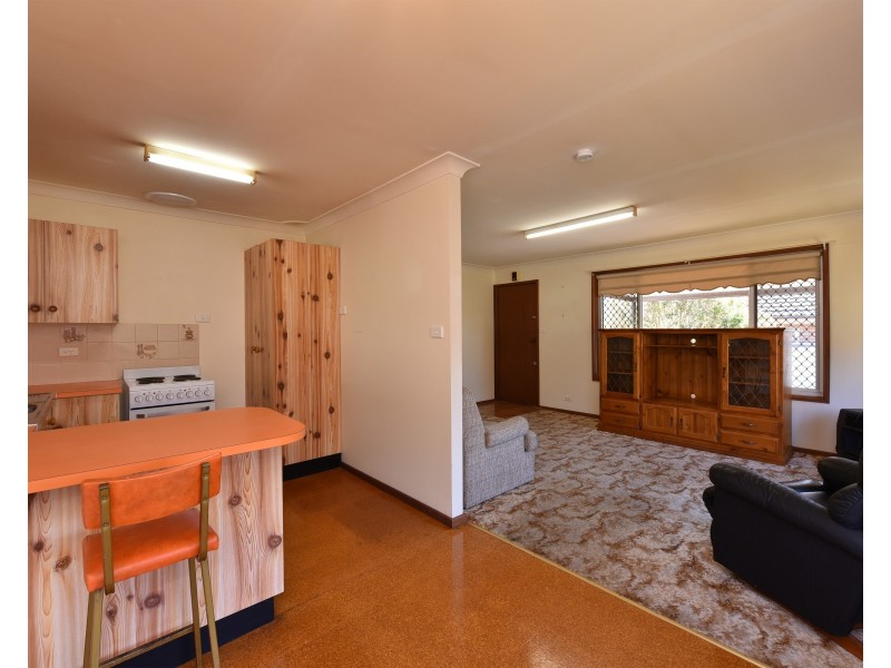 57 Macquarie Avenue, Cessnock NSW 2325