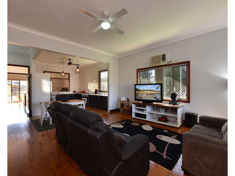 38 Anzac Avenue, Cessnock NSW 2325