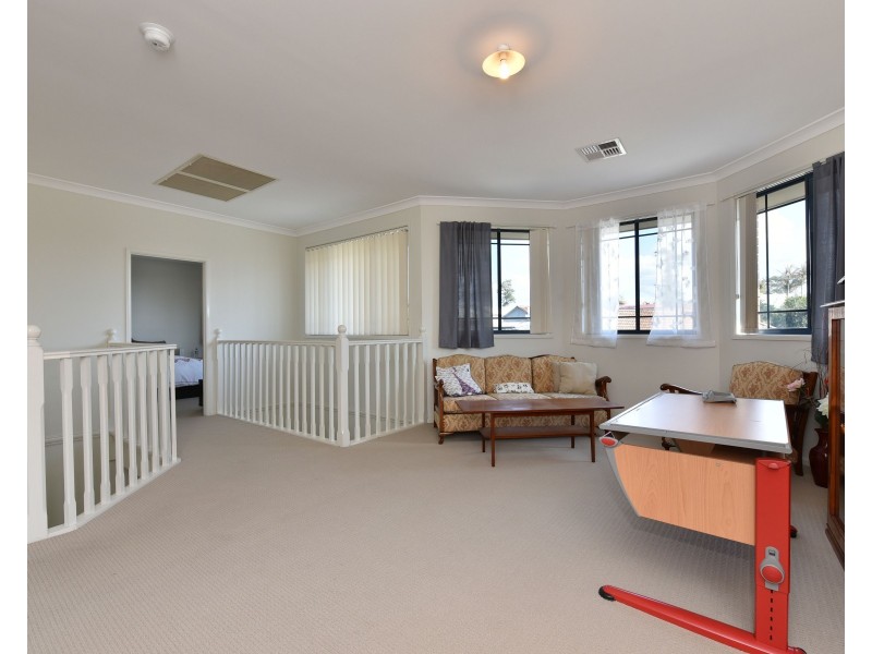 12 Hickey Street, Cessnock NSW 2325