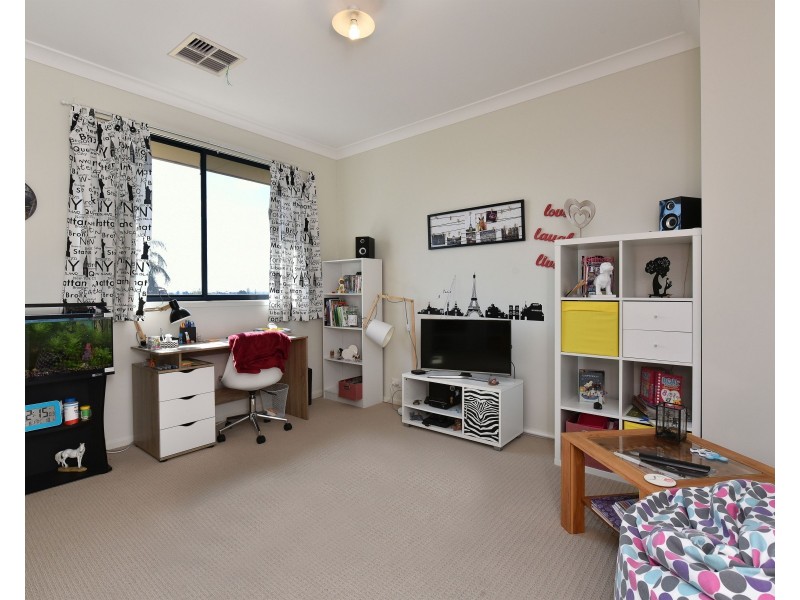 12 Hickey Street, Cessnock NSW 2325