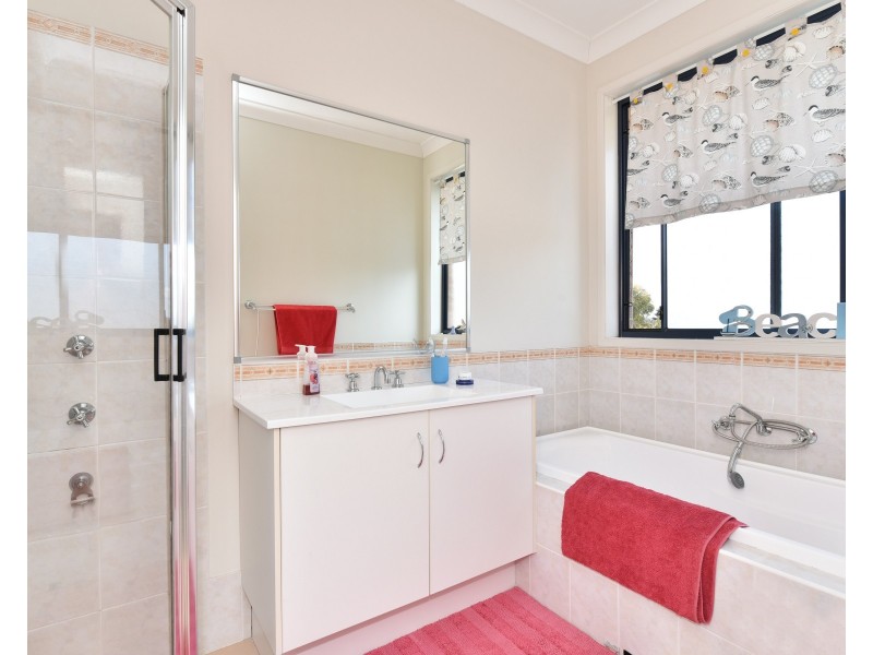 12 Hickey Street, Cessnock NSW 2325