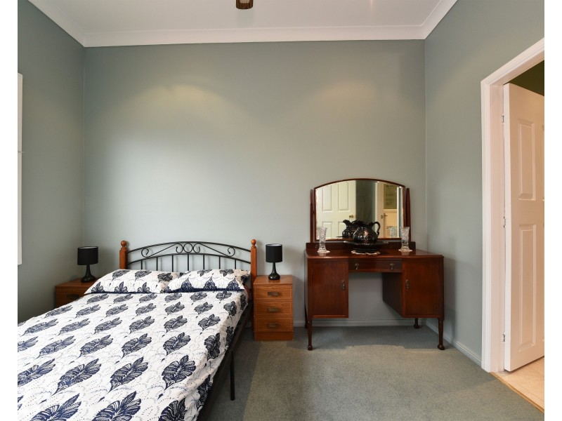 32 Mount View Road, Cessnock NSW 2325