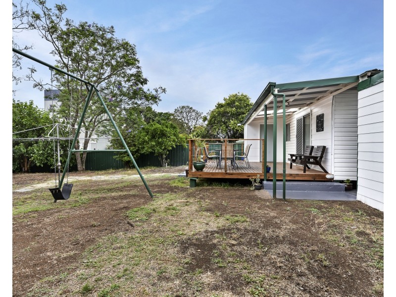 32 Mount View Road, Cessnock NSW 2325