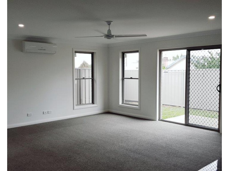 1/126A Aberdare Street, Kurri Kurri NSW 2327