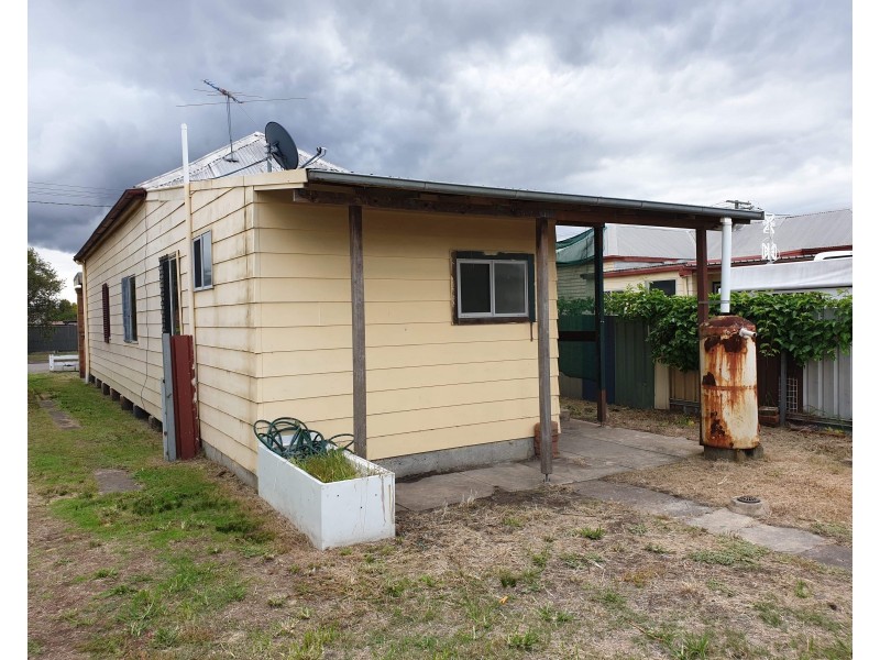 19 Hall Street, Weston NSW 2326