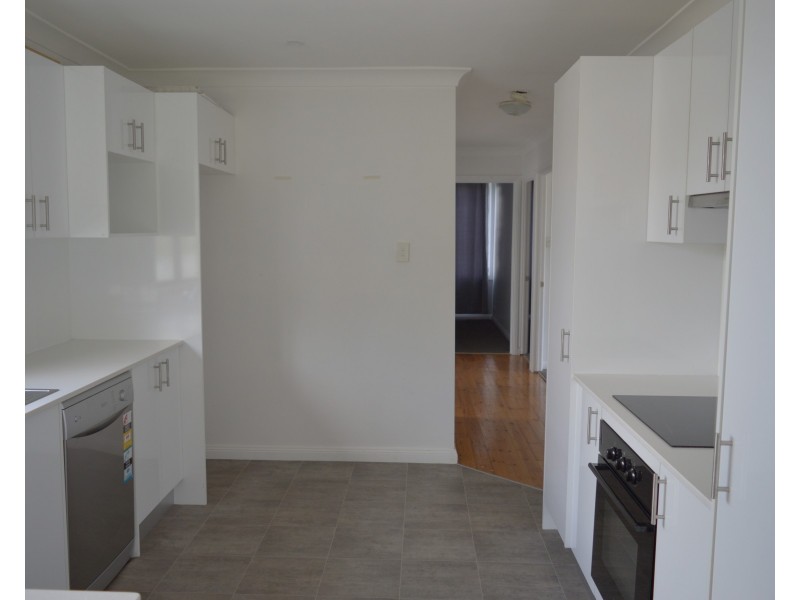 6 Arcadia Avenue, Cessnock NSW 2325