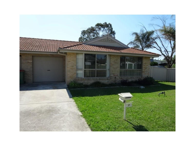 3/4 Nelson Street, Cessnock NSW 2325