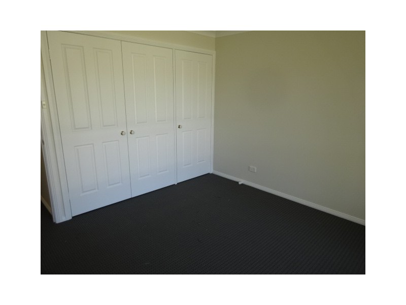 3/4 Nelson Street, Cessnock NSW 2325