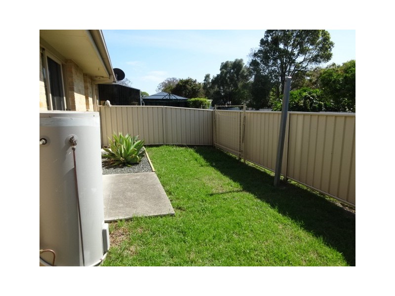 3/4 Nelson Street, Cessnock NSW 2325