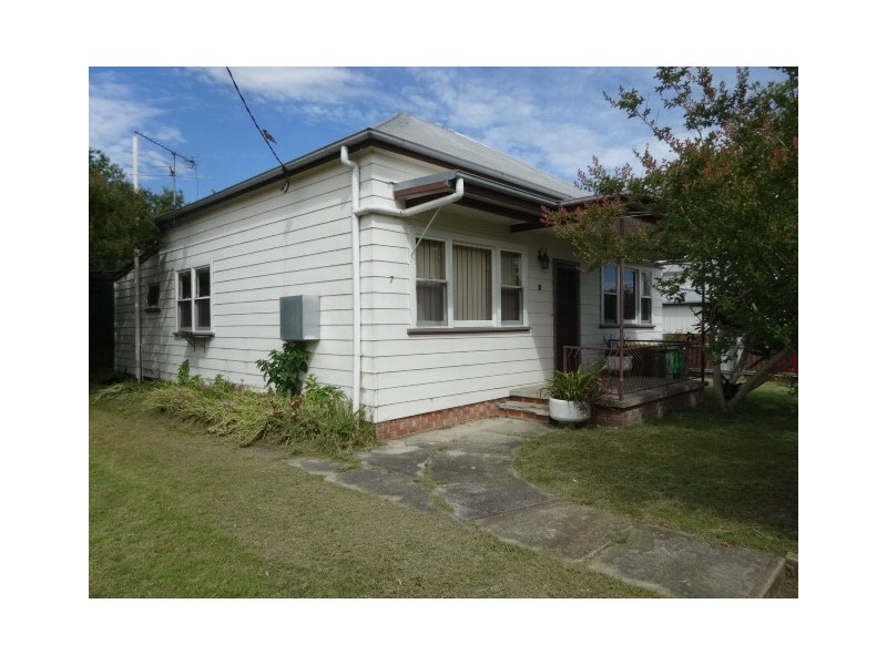 7 Doyle Street, Cessnock NSW 2325