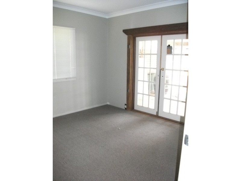 25 First Street, Millfield NSW 2325