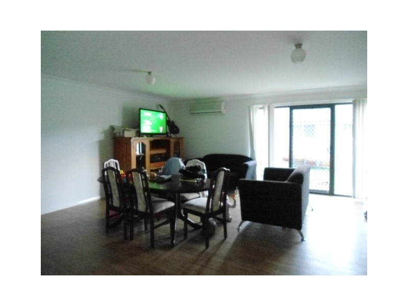 12 Garland Road, Cessnock NSW 2325