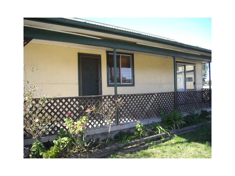 84 Mount View Road, Cessnock NSW 2325