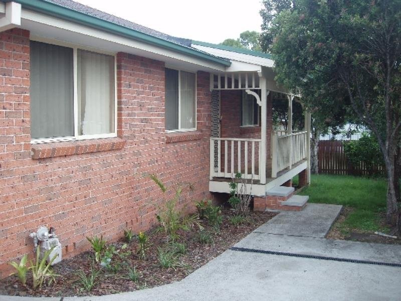 2/12 Michael Street, Cessnock NSW 2325