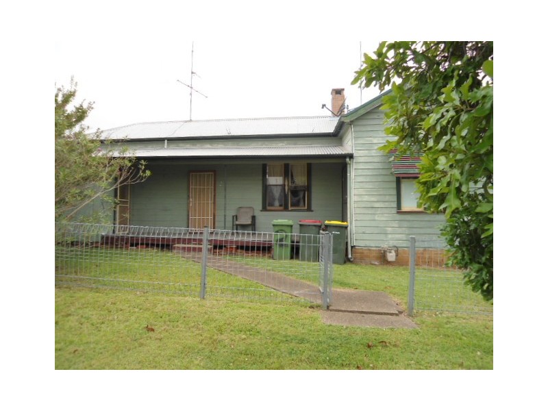 2/20 Aberdare Rd, Cessnock NSW 2325