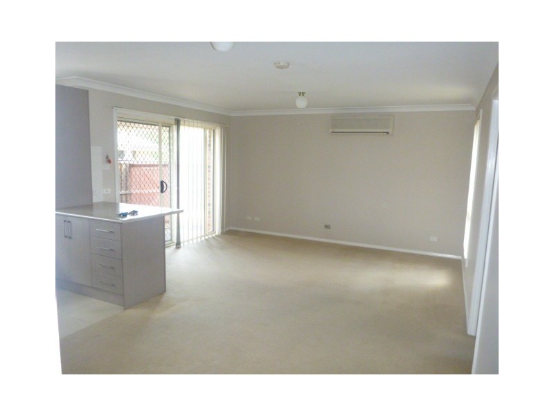 4/28B Garland Road, Cessnock NSW 2325