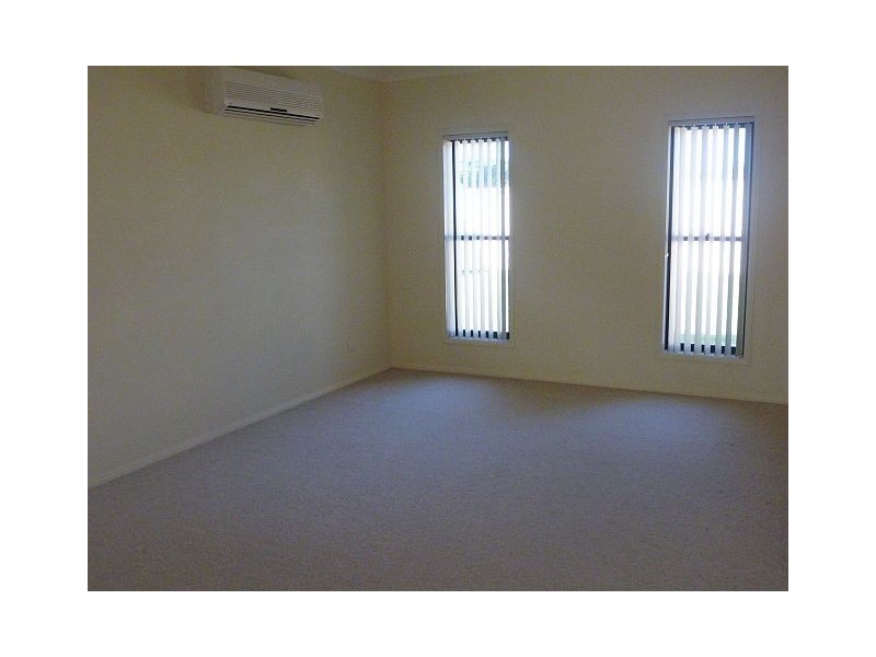 2/34 O’Shea Circuit, Cessnock NSW 2325