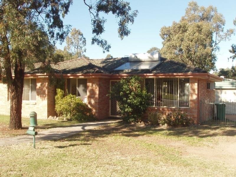 137 Alkira Ave, Cessnock NSW 2325