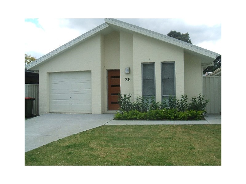 36 Bridge St, Cessnock NSW 2325
