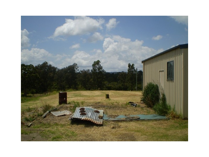 10 Dunlop St, Kearsley NSW 2325