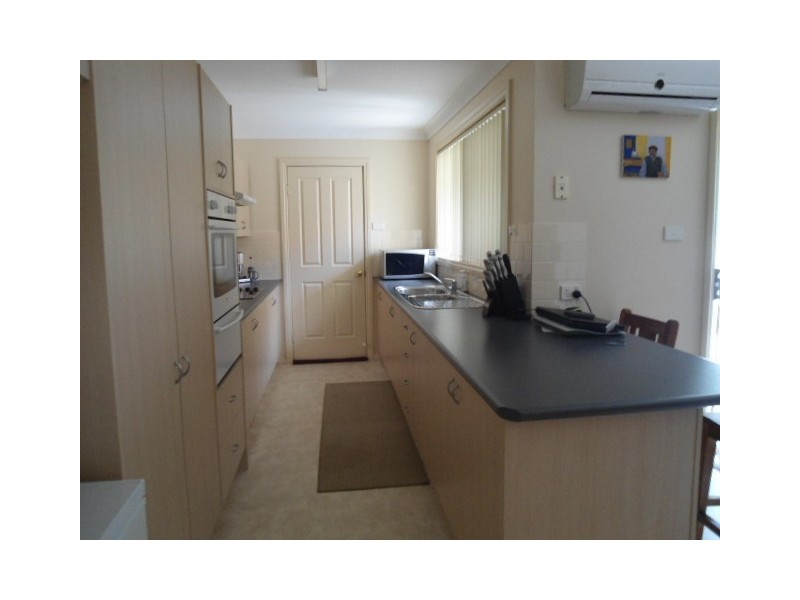 13 Ann St, Cessnock NSW 2325