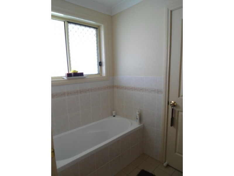 13 Ann St, Cessnock NSW 2325