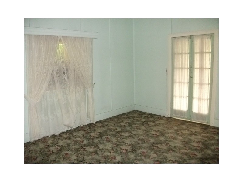 18 Dudley St, Cessnock NSW 2325