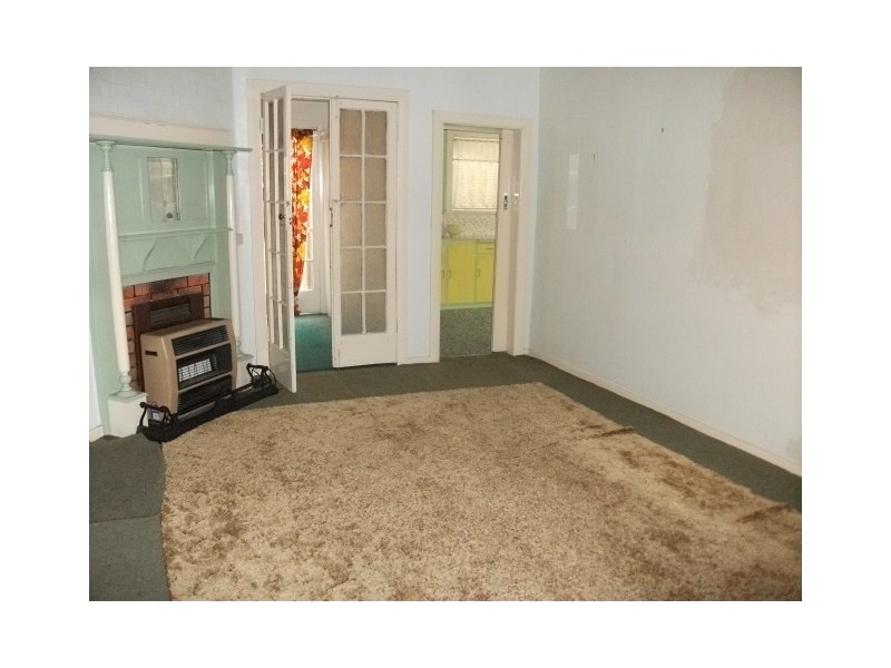 18 Dudley St, Cessnock NSW 2325