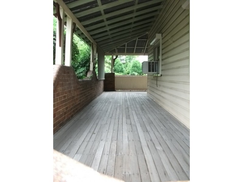 18 Dudley St, Cessnock NSW 2325