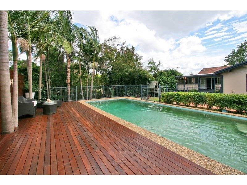 16 Huxley Street, West Ryde NSW 2114