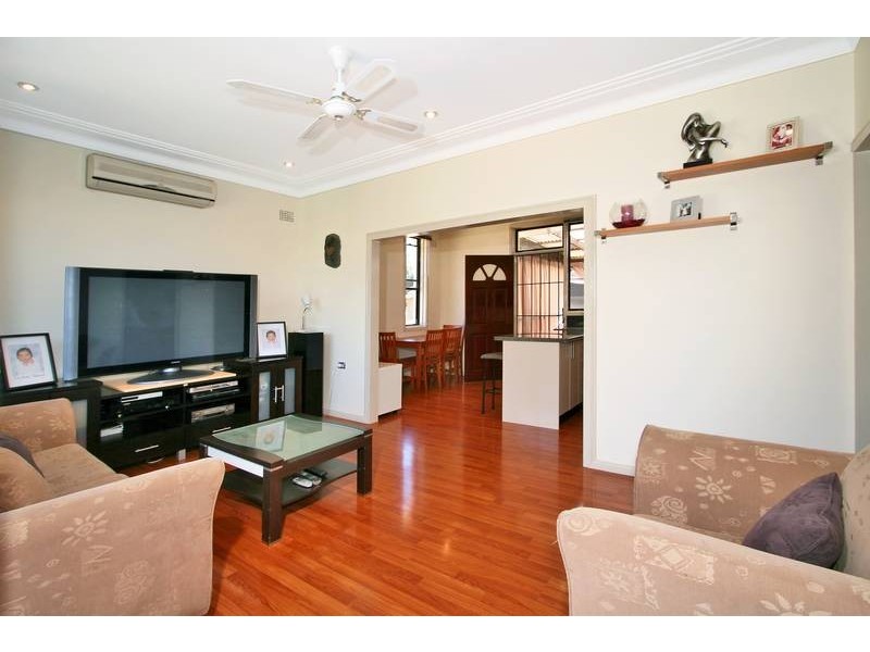 19 Manuka Street, Constitution Hill NSW 2145